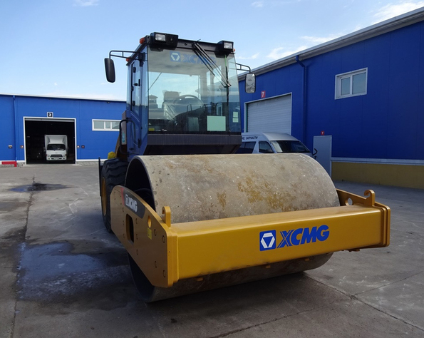 Катки XCMG XS143J, Мобильное изображение 2